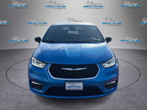 New 2026 Chrysler Pacifica Select image 8