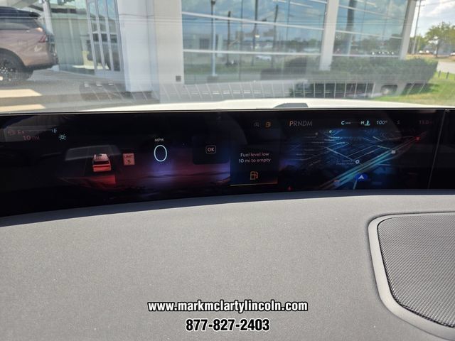 New 2027 Lincoln Navigator Premiere AWD/4WD image 20