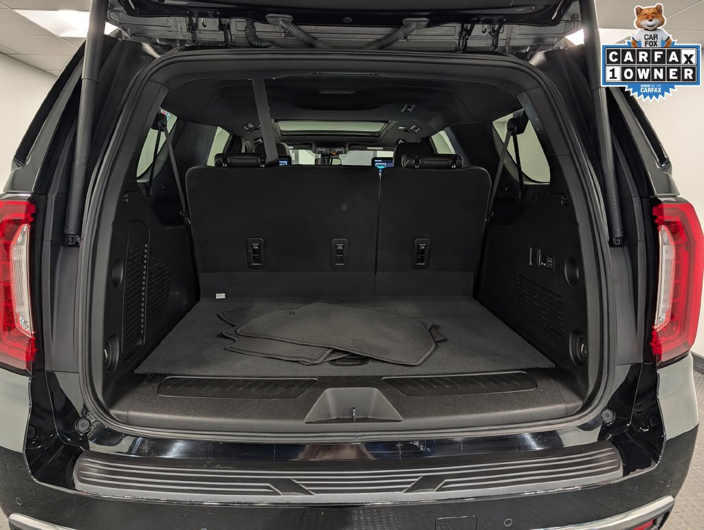 Used 2023 GMC Yukon XL SLT w/ SLT Premium Package AWD/4WD image 30