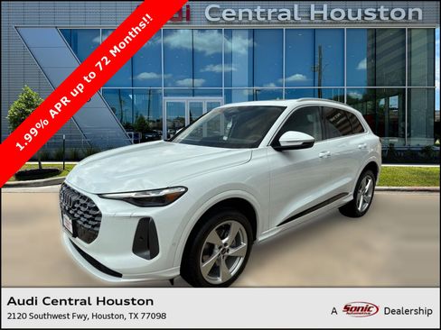 New 2025 Audi Q5 Premium Plus image 1