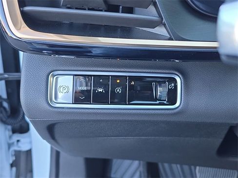 New 2026 Buick Envision Avenir image 25