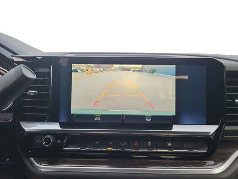 New 2026 Chevrolet Silverado 1500 LT image 17