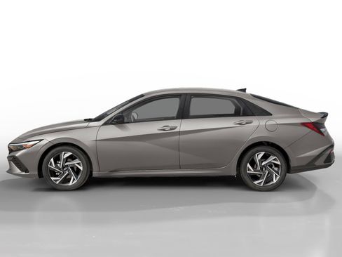 New 2025 Hyundai Elantra Sport image 3
