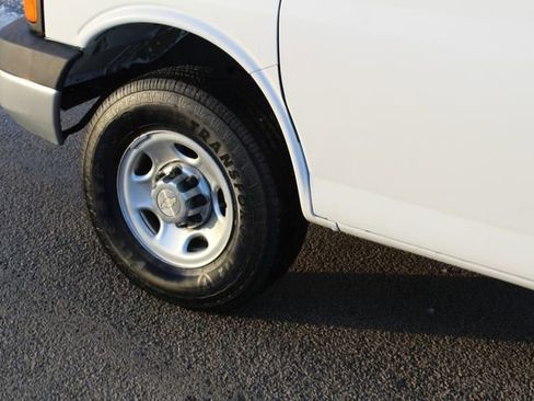 Used 2012 Chevrolet Express 2500 LT w/ LT Preferred Equipment Group image 20