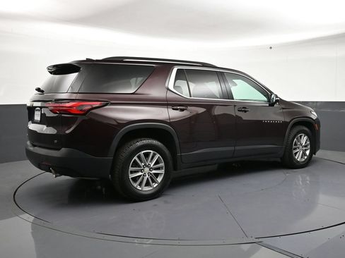 Used 2023 Chevrolet Traverse LT AWD/4WD image 5