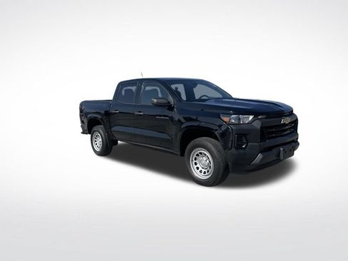 Used 2023 Chevrolet Colorado W/T RWD image 7