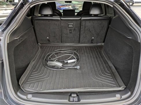 Used 2024 Tesla Model Y Long Range image 13