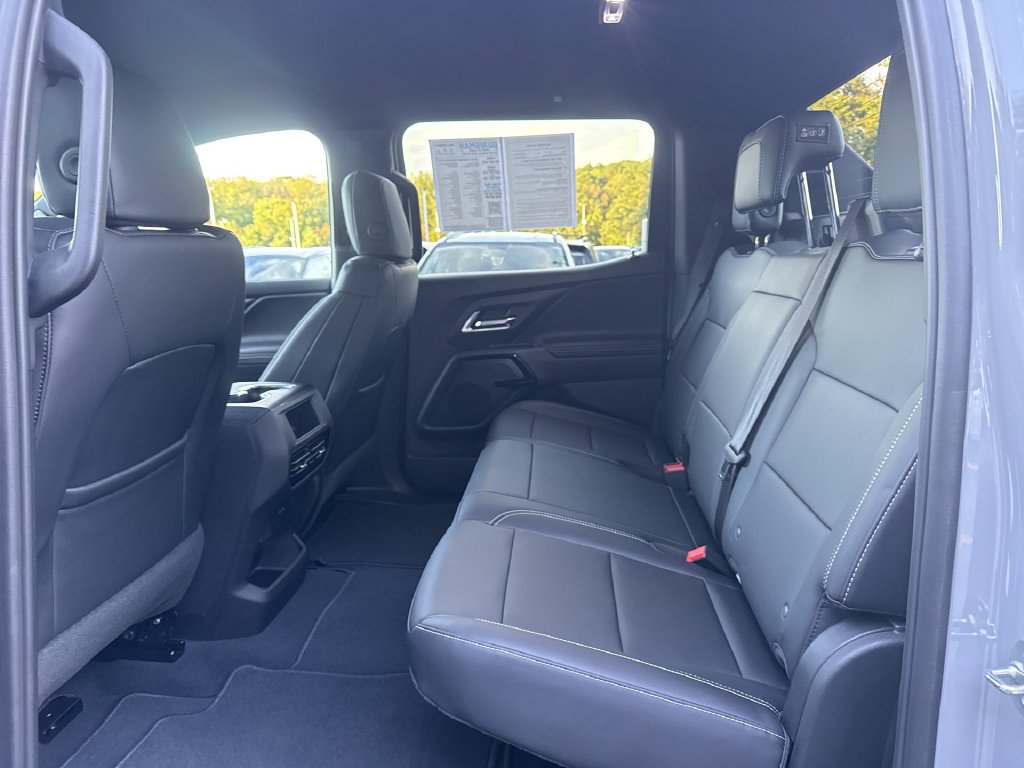 Used 2026 Chevrolet Silverado EV LT AWD/4WD image 24