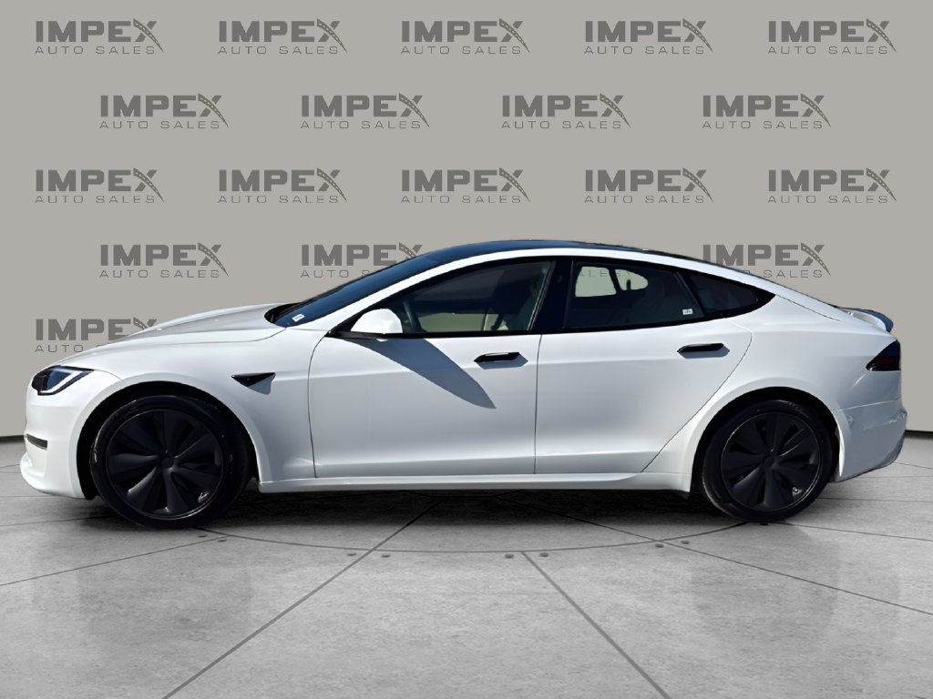 Used 2023 Tesla Model S Plaid AWD/4WD image 2