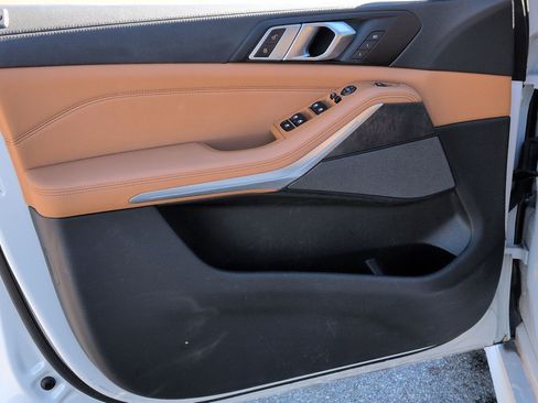 Certified 2024 BMW X5 xDrive40i w/ M Sport Package image 14