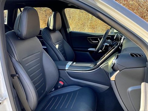 Certified 2025 Mercedes-Benz GLC 350e GLC 350e image 7