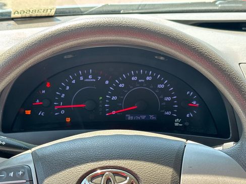 Used 2011 Toyota Camry LE w/ LE Extra-Value Pkg FWD image 16