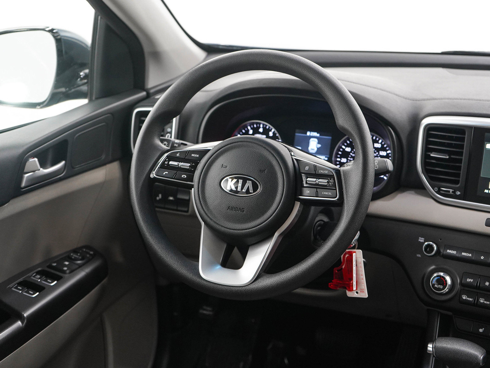 Used 2021 Kia Sportage LX w/ LX AWD Popular Package image 14
