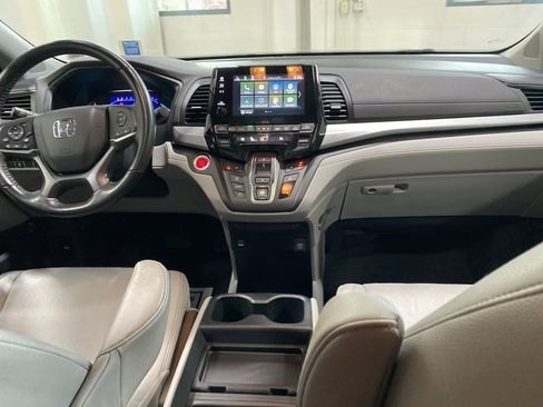 Used 2023 Honda Odyssey EX-L image 10