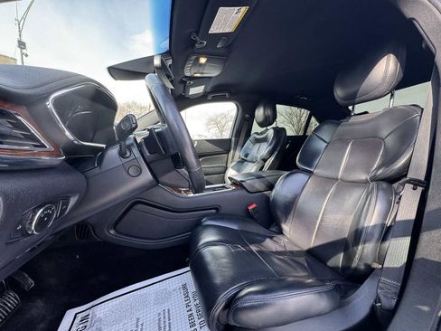 Used 2018 Lincoln Continental Livery w/ Equipment Group 500A image 10