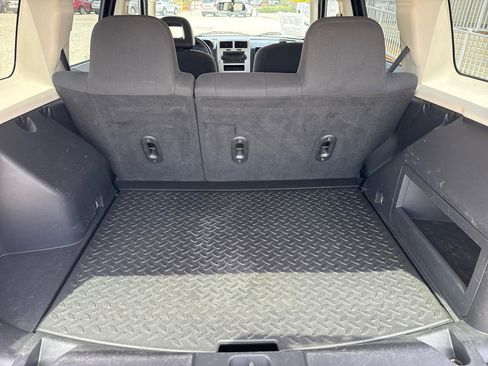 Used 2008 Jeep Patriot Sport FWD image 19