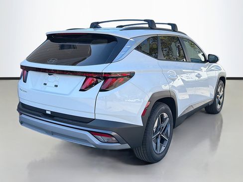 New 2026 Hyundai Tucson SEL image 3
