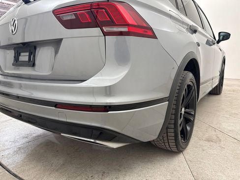 Used 2019 Volkswagen Tiguan SEL R-Line image 22