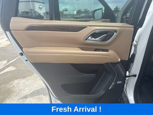 Used 2022 Chevrolet Tahoe Premier RWD image 13