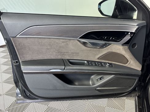 Used 2019 Audi A8 L 3.0T w/ Executive Package AWD/4WD image 13