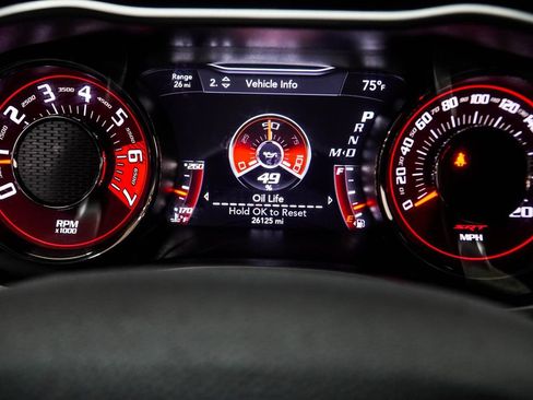 Used 2023 Dodge Challenger SRT Hellcat RWD image 35