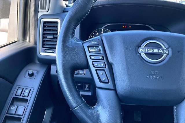 Used 2023 Nissan Frontier SV w/ SV Convenience Package AWD/4WD image 12