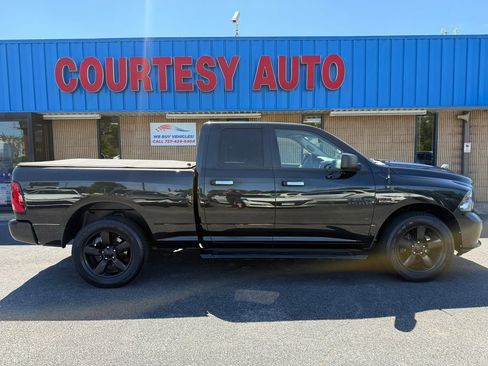 Used 2015 RAM 1500 Tradesman w/ Black Ram 1500 Express Group AWD/4WD image 10