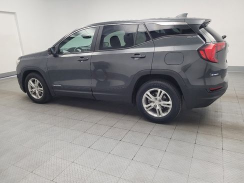 Used 2021 GMC Terrain SLE FWD image 3