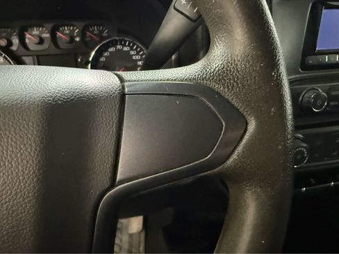 Used 2015 Chevrolet Silverado 2500 W/T w/ WT Convenience Package AWD/4WD image 19