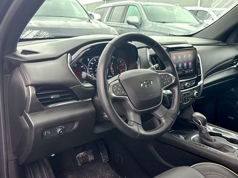 Used 2023 Chevrolet Traverse Premier w/ Redline Edition image 16