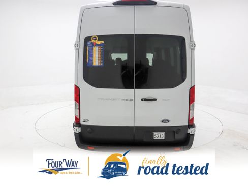 Used 2024 Ford Transit 350 XLT image 5