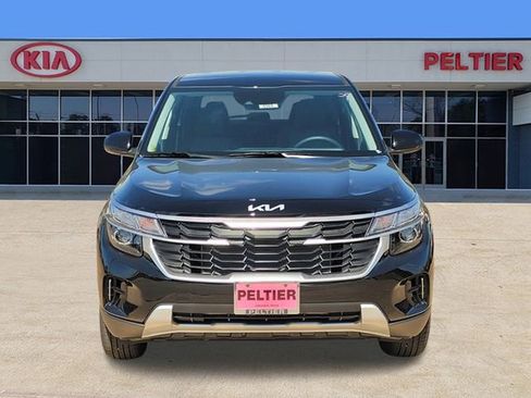 New 2026 Kia Seltos LX image 2