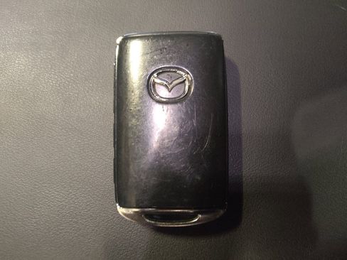 Used 2020 MAZDA MAZDA3 AWD Sedan w/ Preferred Package image 32