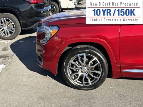 Used 2023 GMC Terrain Denali w/ Denali Premium Package image 11