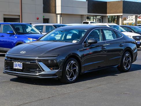 Used 2026 Hyundai Sonata SEL image 4