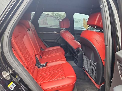 Used 2021 Audi SQ5 Prestige w/ Prestige Package AWD/4WD image 9
