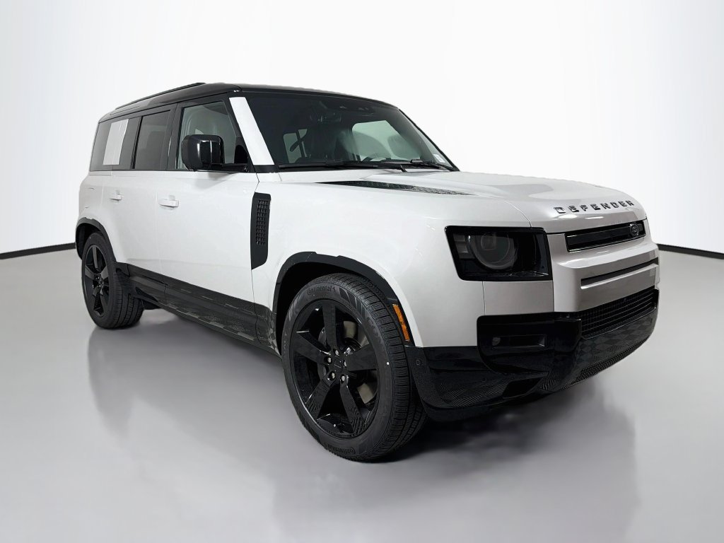 New 2026 Land Rover Defender 110 X-Dynamic SE AWD/4WD image 3