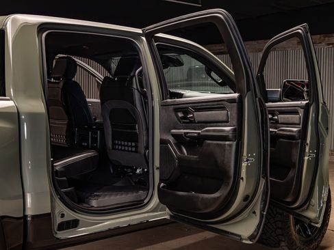 Used 2026 RAM 1500 RHO image 32