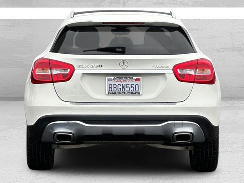Used 2018 Mercedes-Benz GLA 250 4MATIC image 5