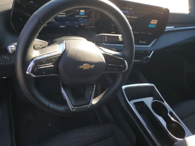 Certified 2025 Chevrolet Equinox LT w/ Safety and Technology Package AWD/4WD image 18