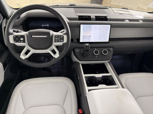 New 2025 Land Rover Defender 110 S image 10
