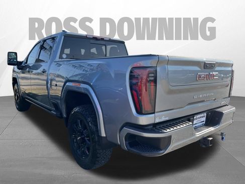Used 2024 GMC Sierra 2500 AT4 w/ AT4 Premium Plus Package AWD/4WD image 6