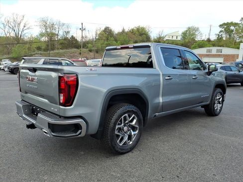 New 2026 GMC Sierra 1500 SLE AWD/4WD image 7