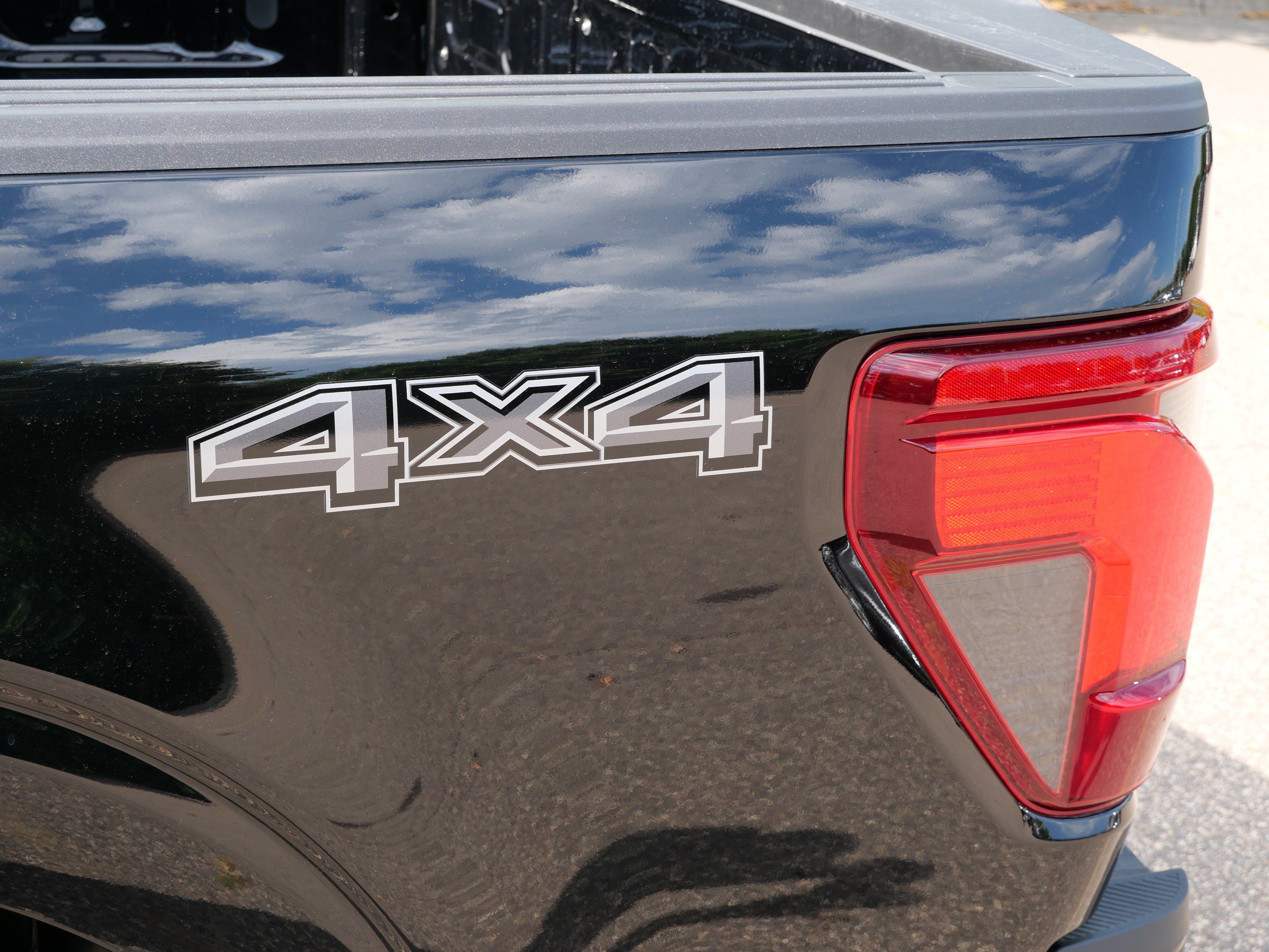 Used 2026 Ford F150 STX w/ Equipment Group 200A AWD/4WD image 18