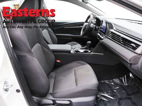Used 2025 Toyota Camry LE FWD image 25