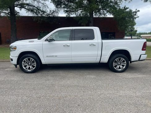 Used 2020 RAM 1500 Limited AWD/4WD image 2
