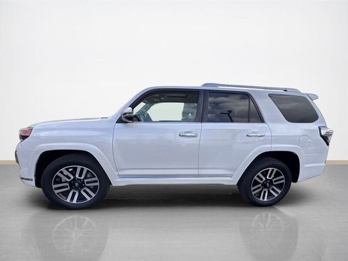 Used 2016 Toyota 4Runner Limited image 7