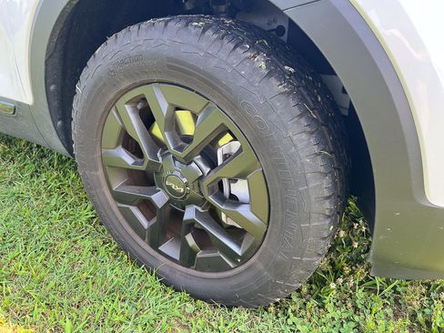 Used 2025 Kia Telluride SX Prestige X-Pro AWD/4WD image 8