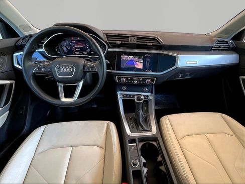 Used 2021 Audi Q3 2.0T Premium w/ Convenience Package AWD/4WD image 7