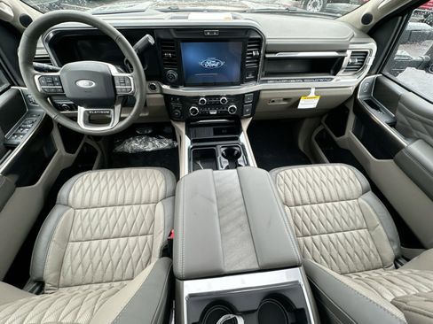New 2026 Ford F450 Platinum w/ Platinum Plus Package image 35